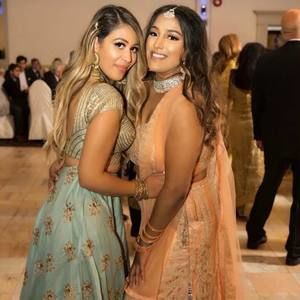 Meet your Posher, Stacy